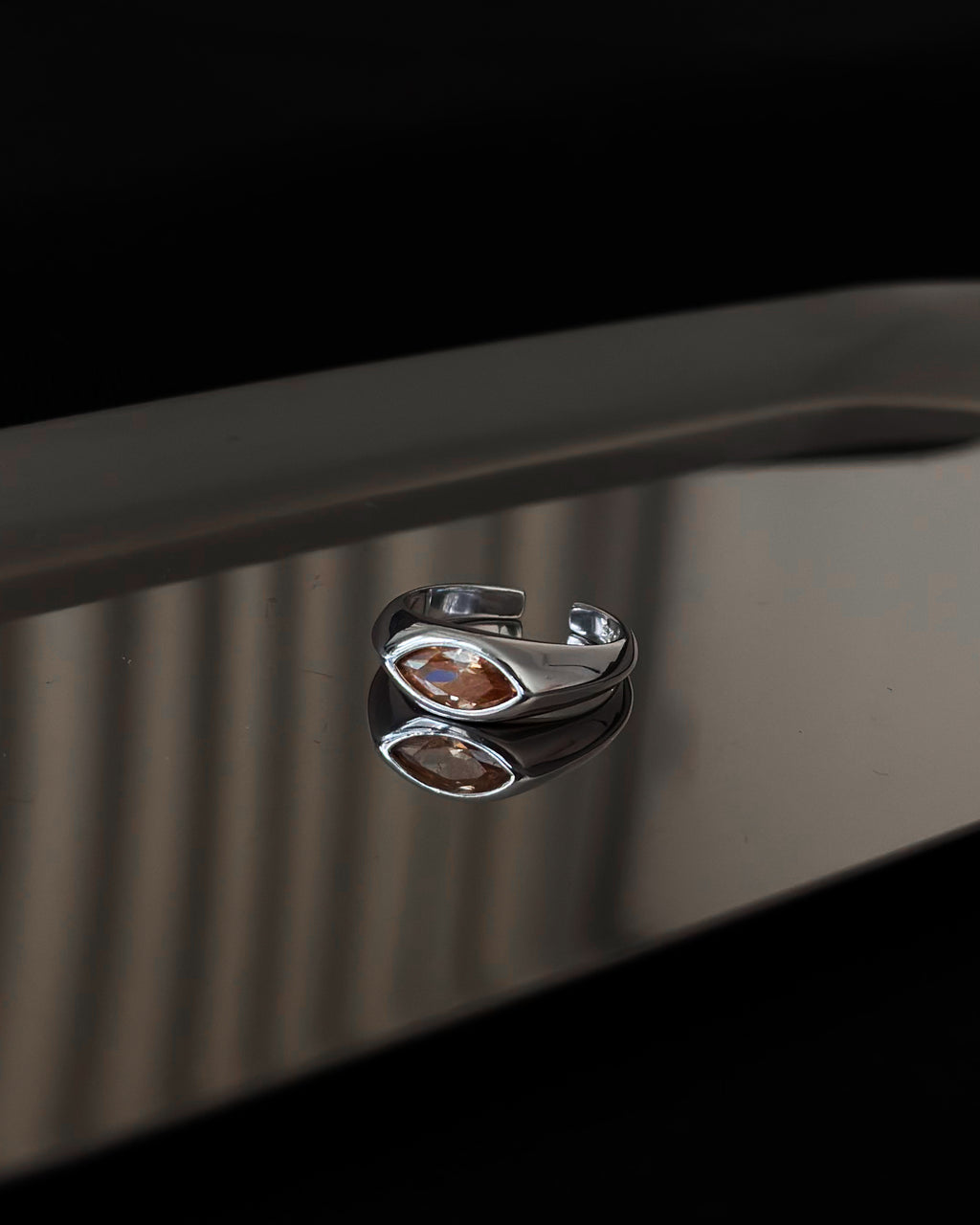 Iris Ring (Golden Amber)