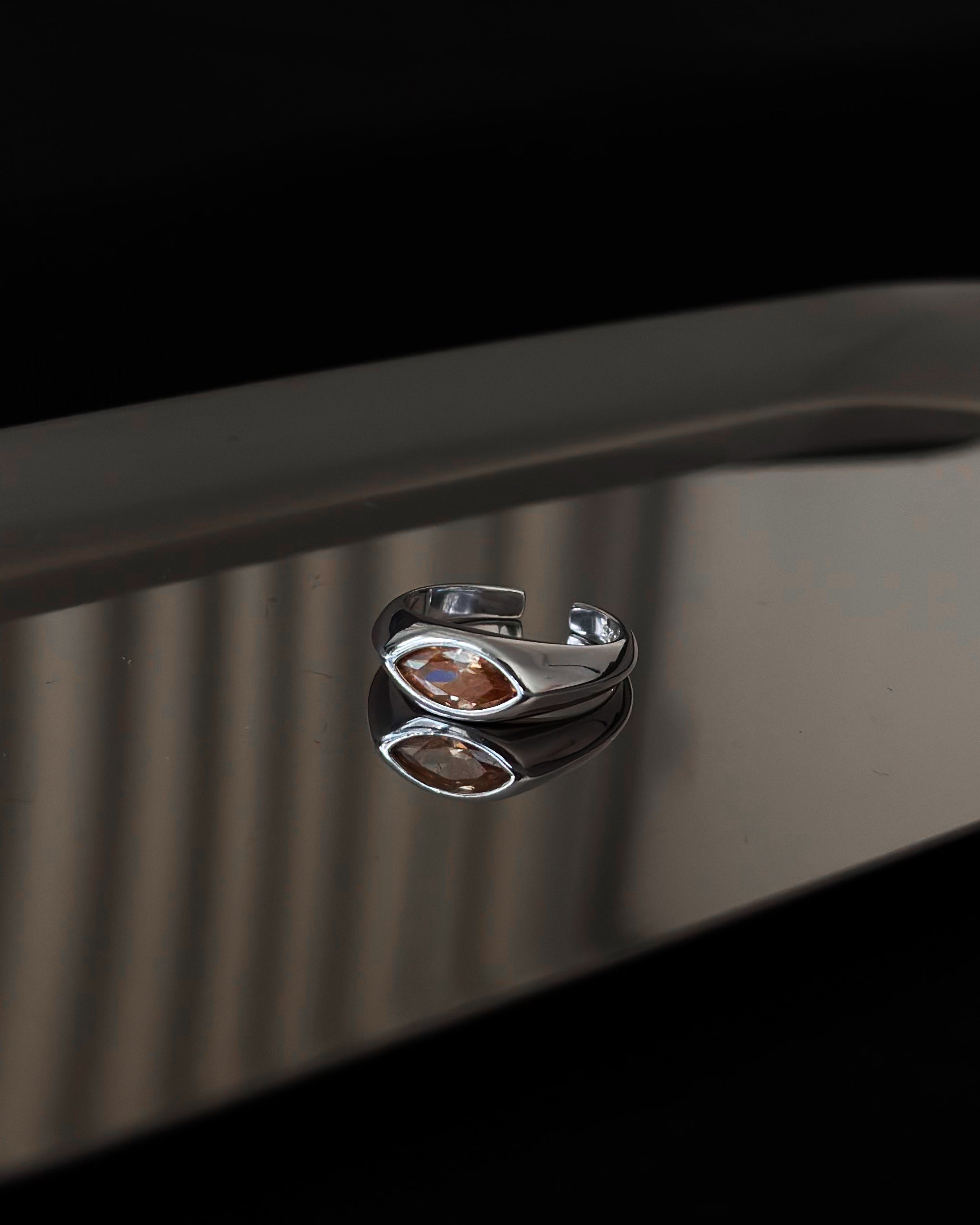 Iris Ring (Golden Amber)