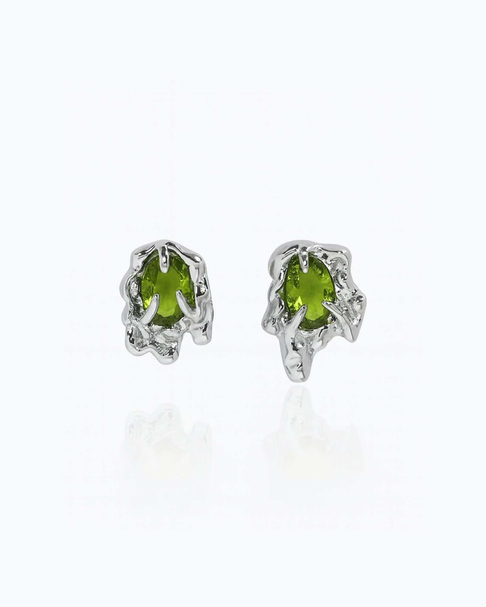 Verdant Studs